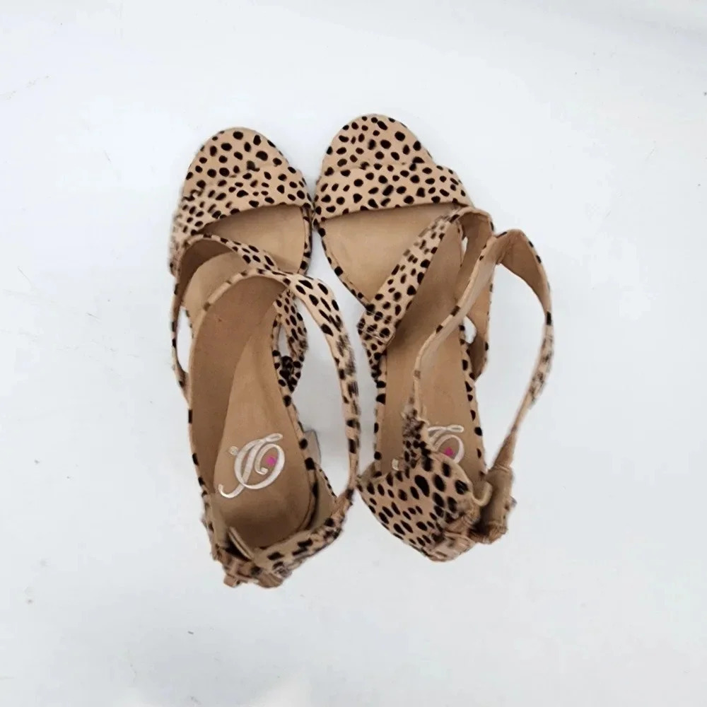 New D Women's Brooke Sandals Ankle Strap Beige Black Dot Heel Sz 7 - Picture 6 of 8